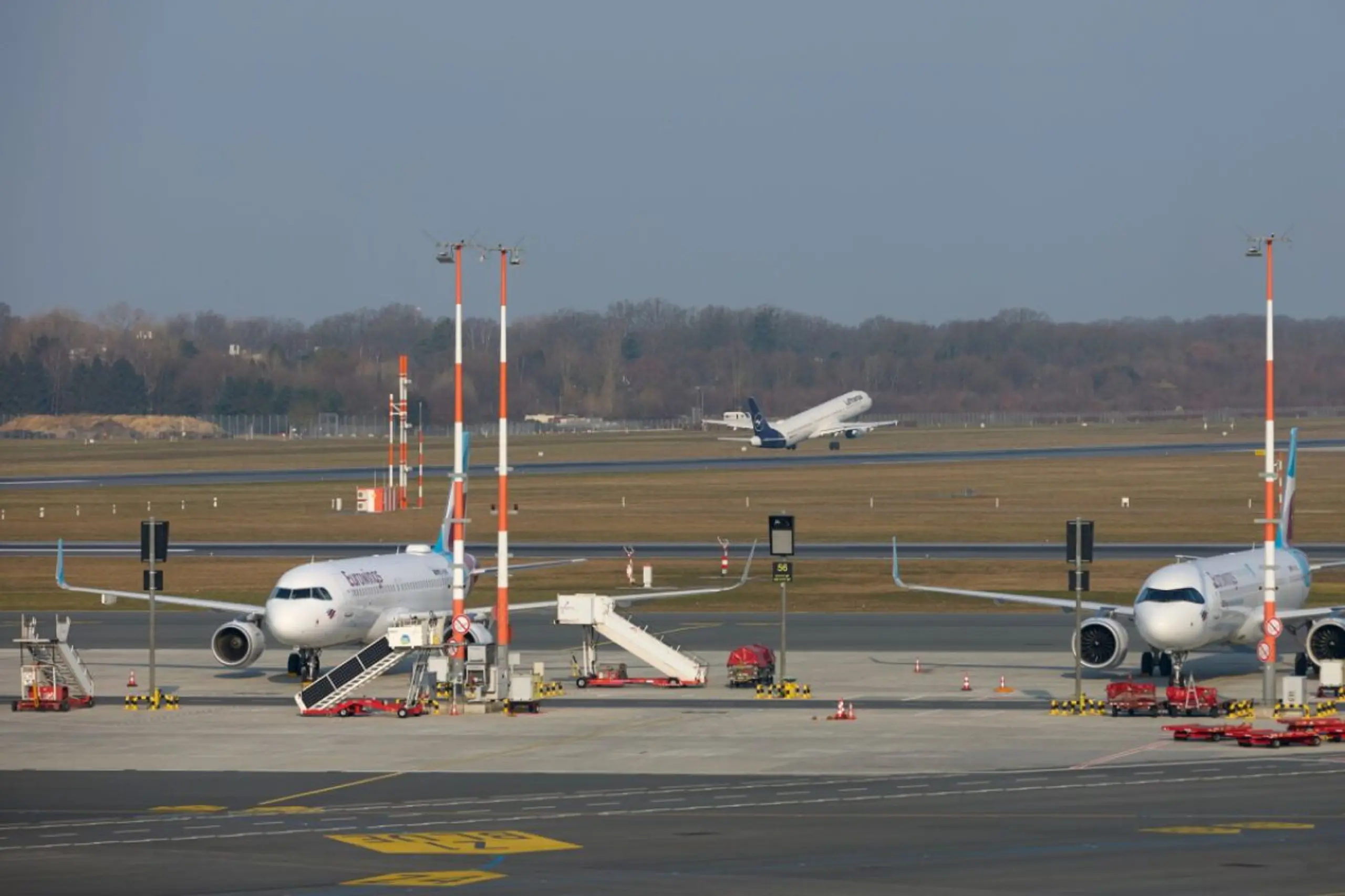 Zahlreiche Flugverbindungen von und nach Österreich werden ausfallen