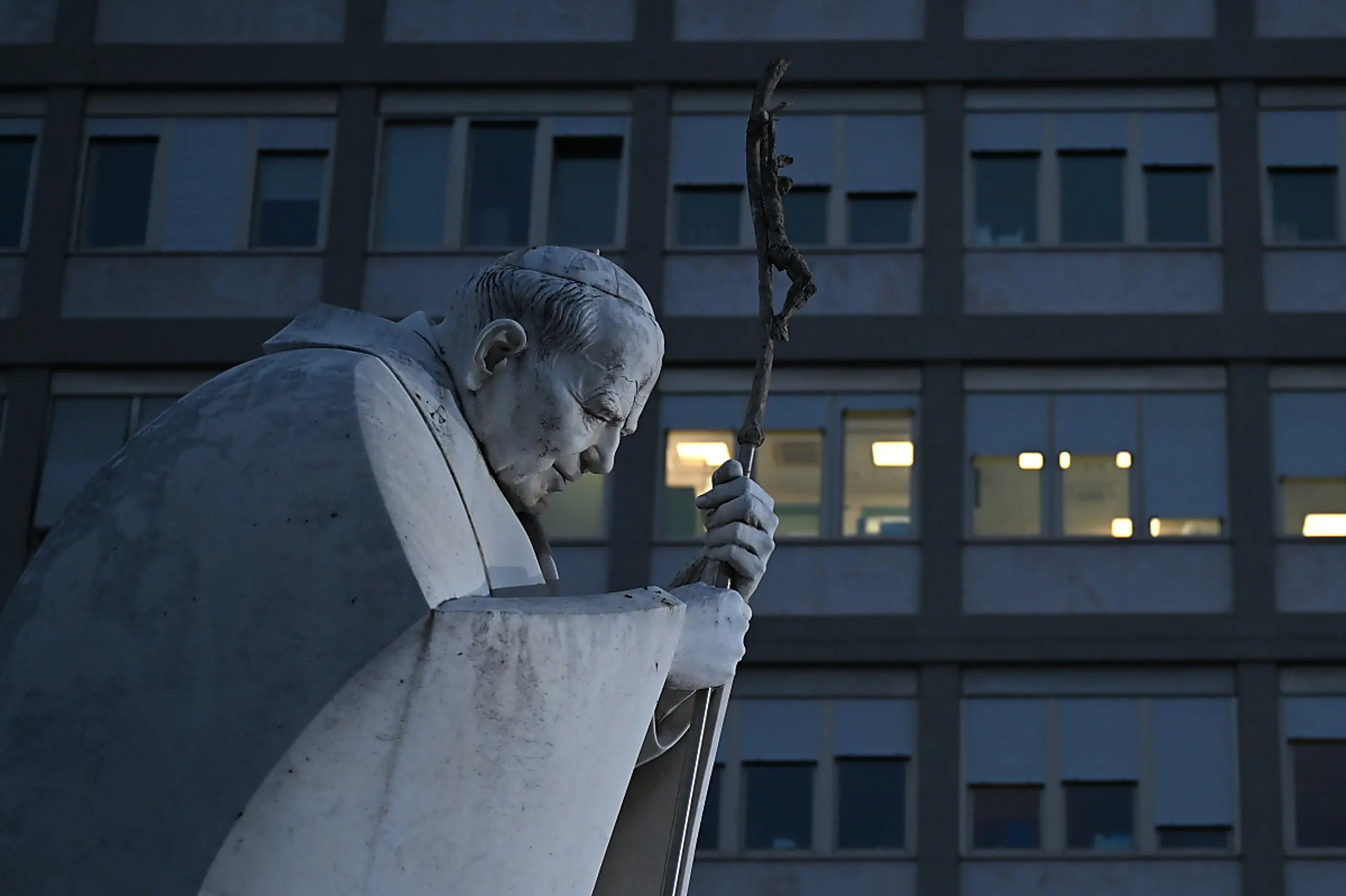 Der Papst verbrachte eine ruhige Nacht im Spital