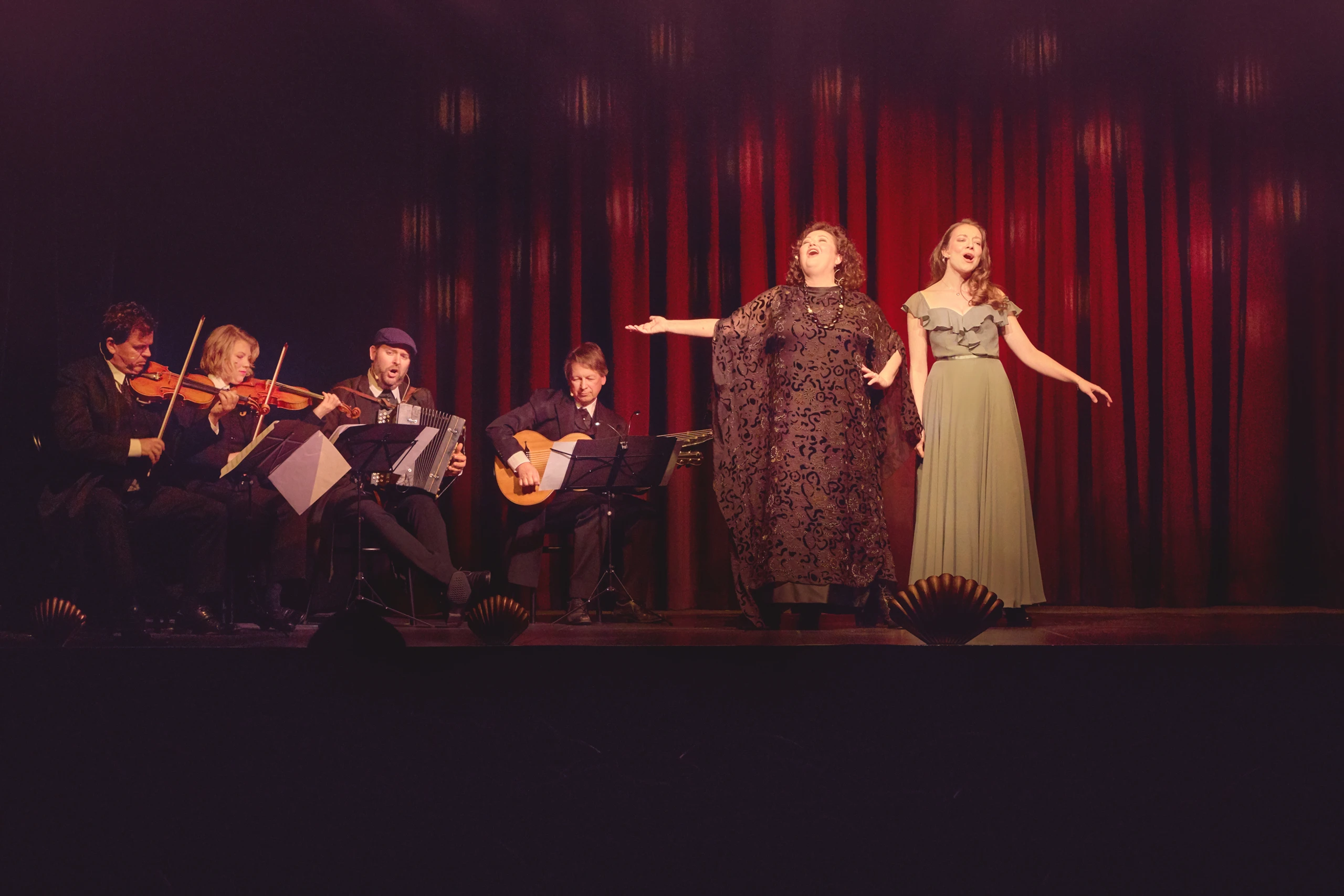 © Stefan Liewehr Blurred image background