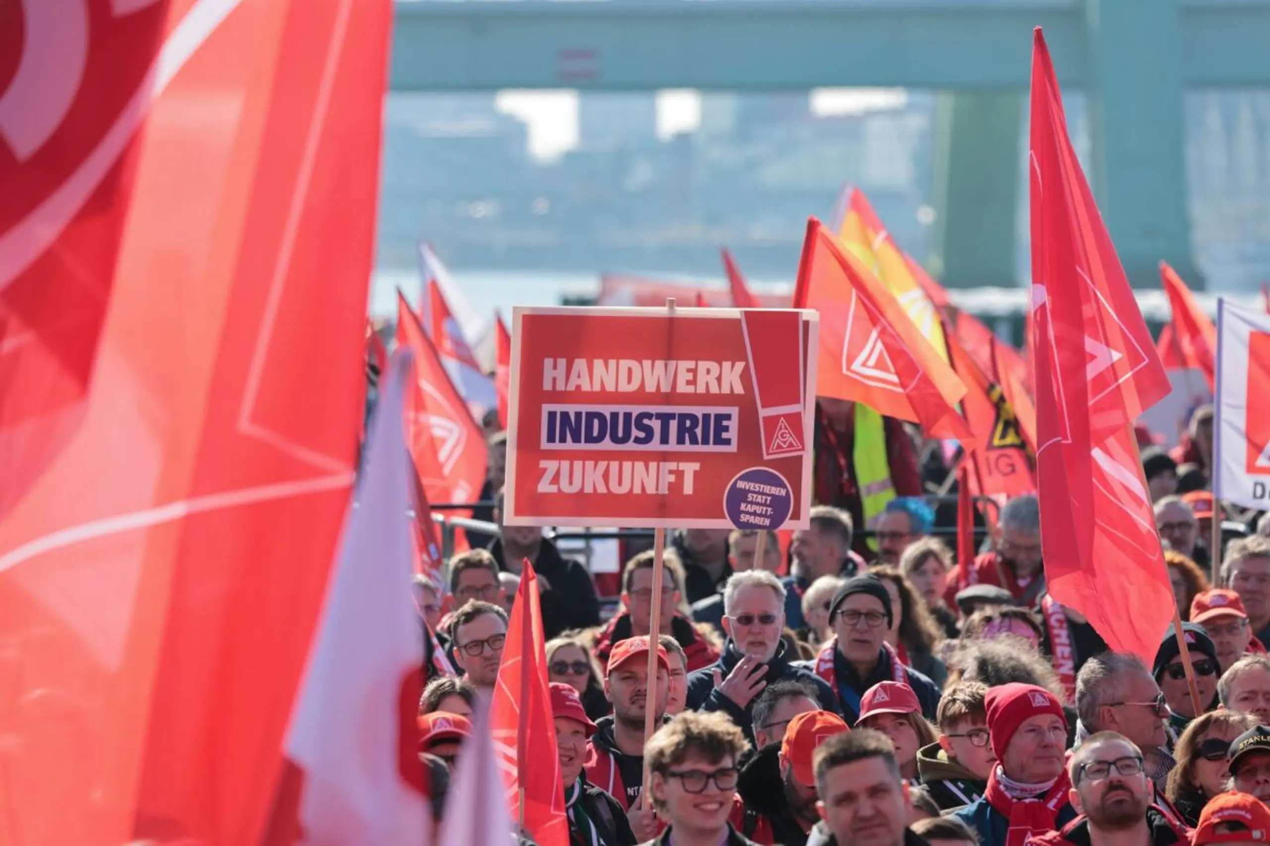 Allein in Köln gingen 23.000 Menschen auf die Straße