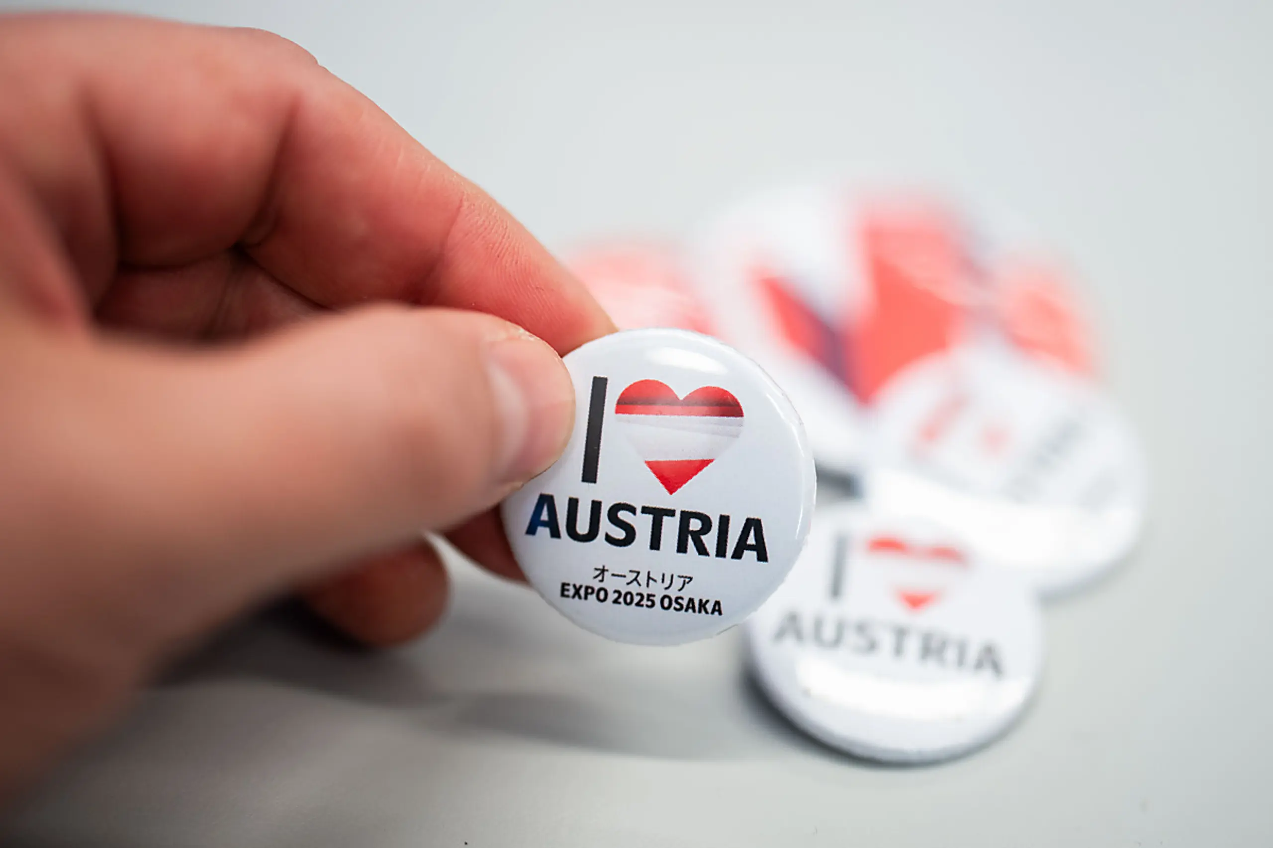 Teil des Österreich-Auftritts bei Expo: "I love Austria"-Button