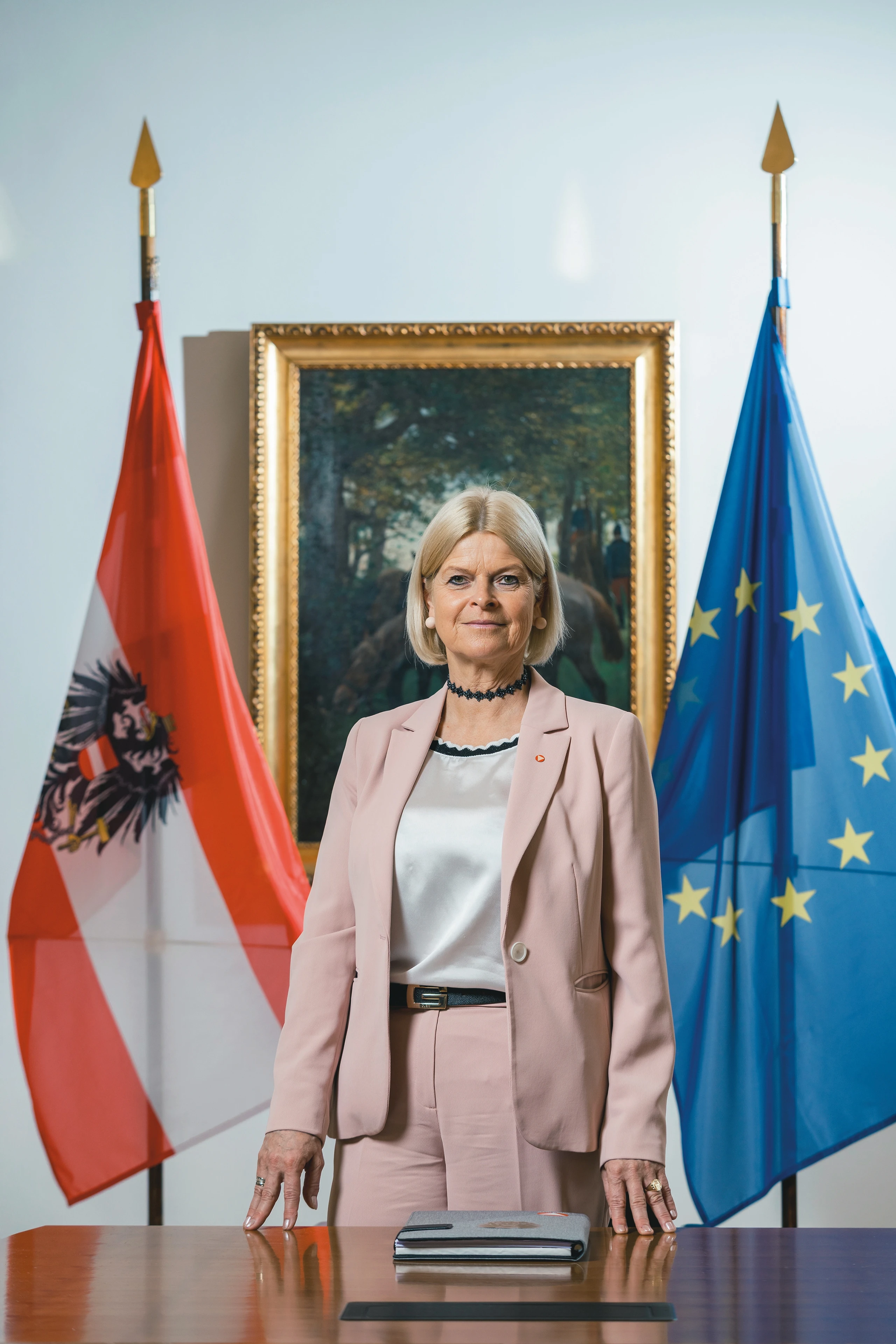 Klaudia Tanner: „Die Gesellschaft muss wehrfähiger werden“