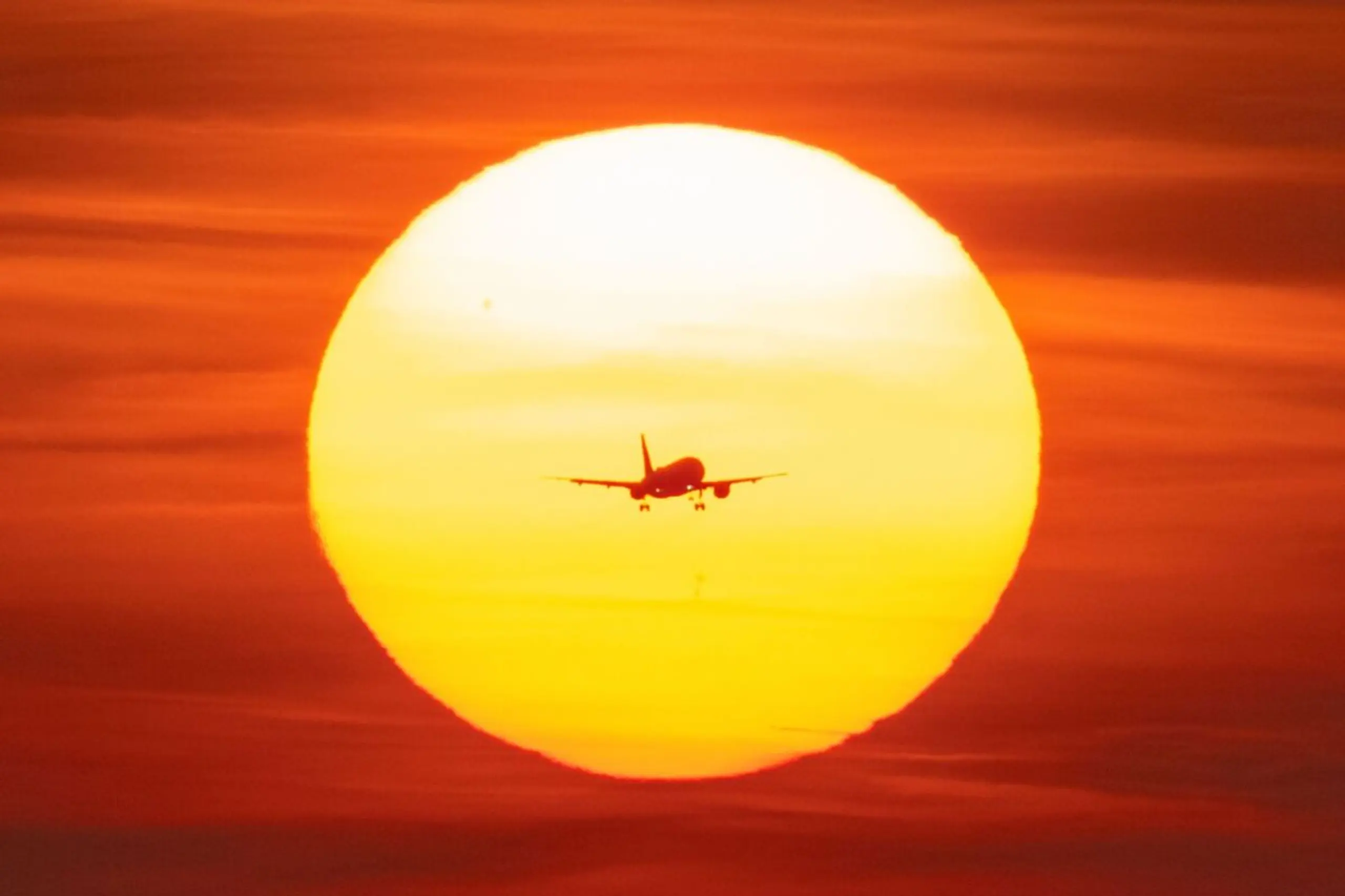 Hohe Standortkosten belasten die Luftfahrt in Deutschland massiv