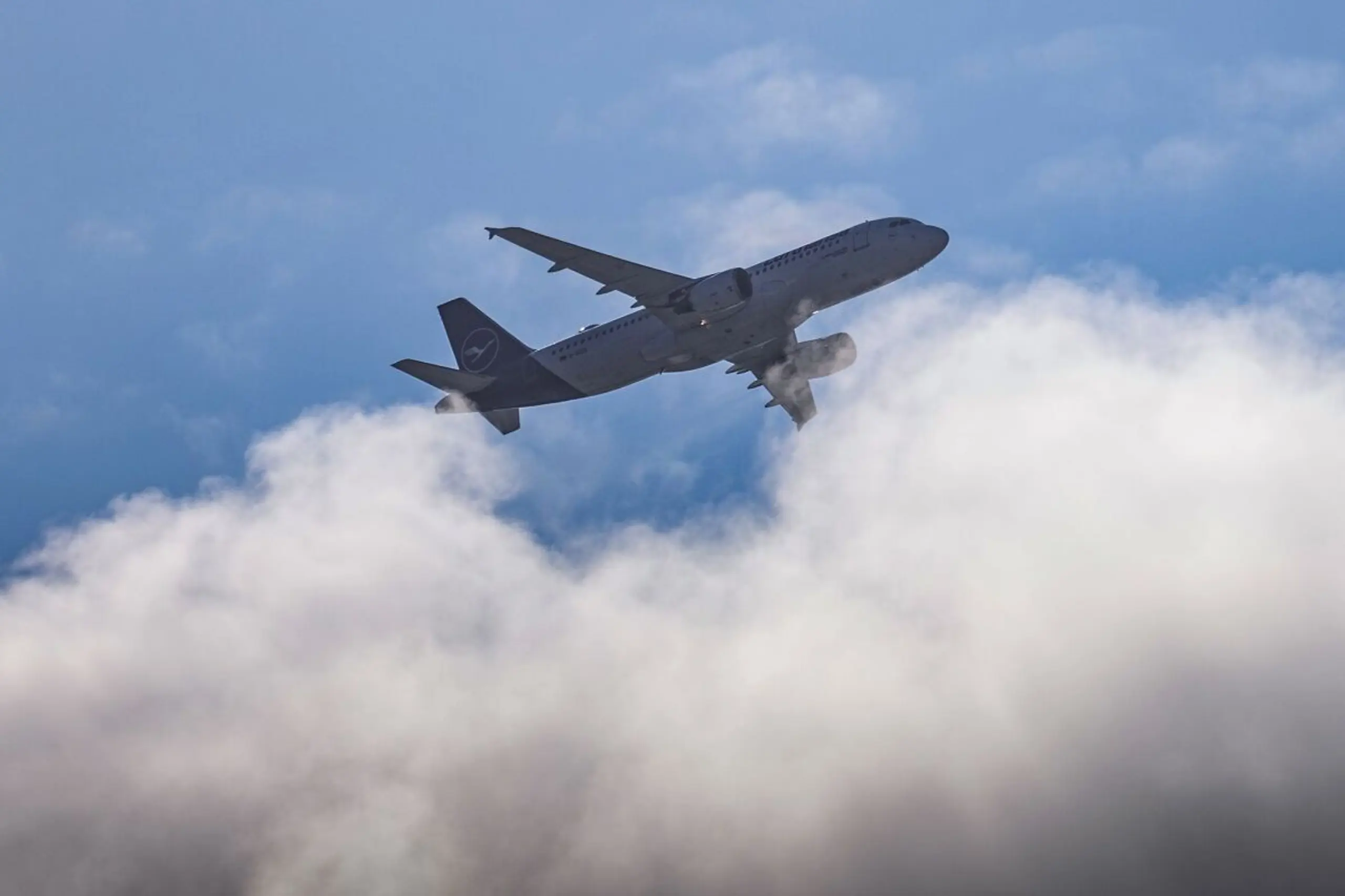 Lufthansa-Maschine in der Luft