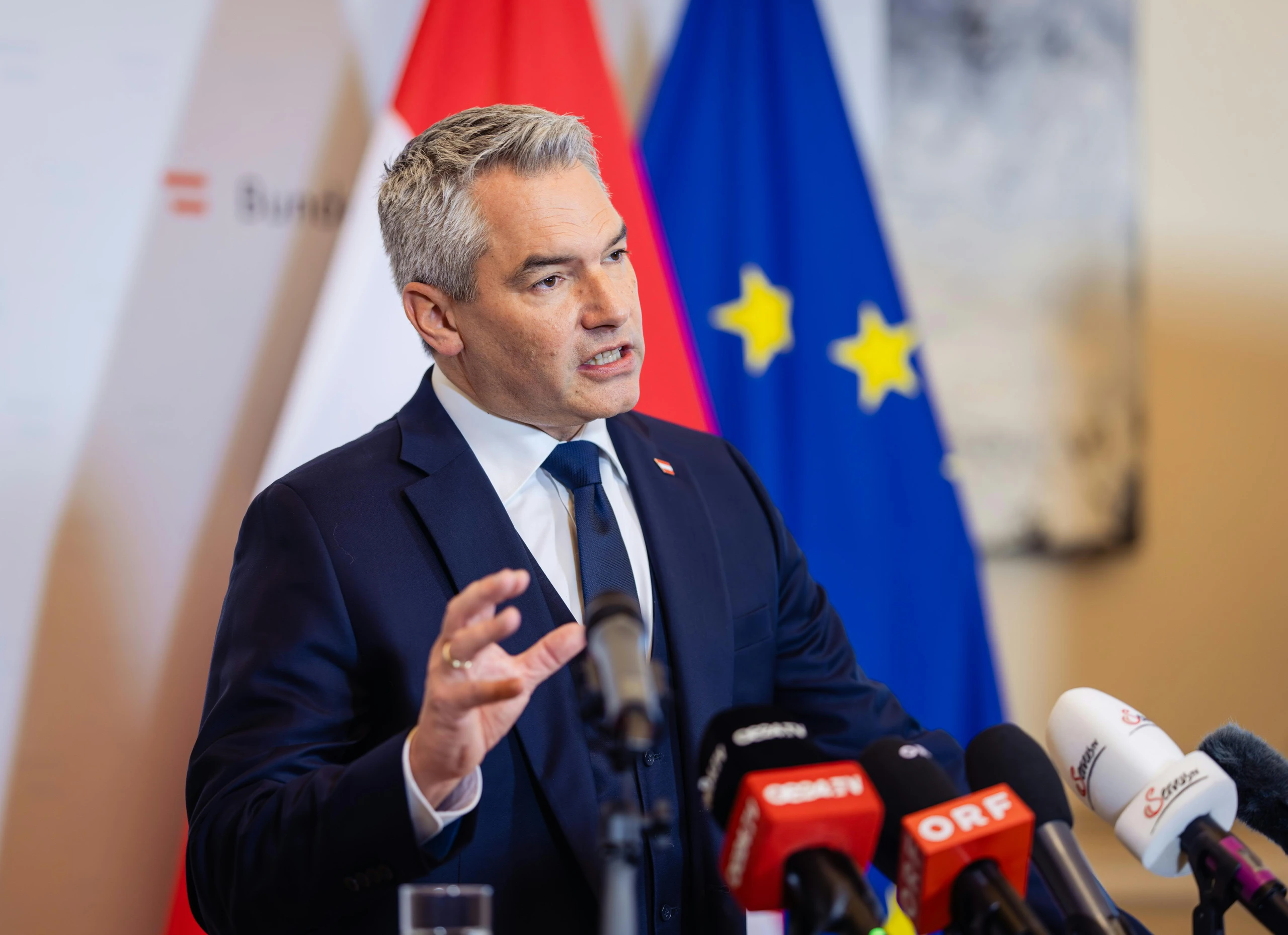 Finanzminister Marterbauer nominiert Ex-Kanzler Nehammer für Job bei EIB