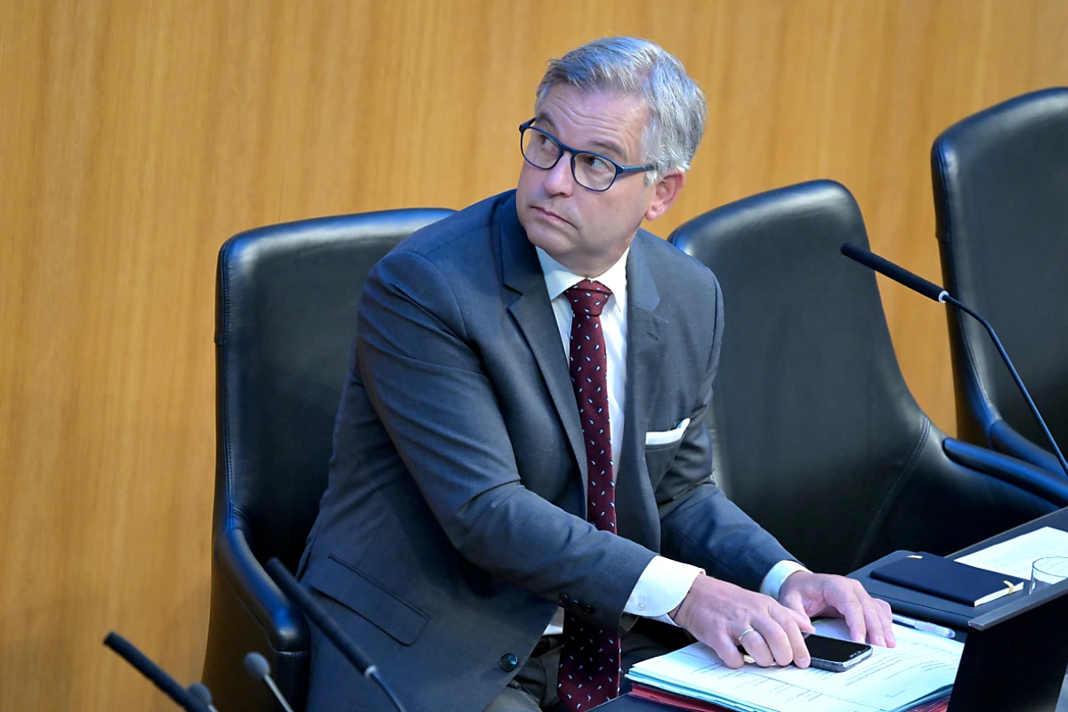 Brunner: Finanzminister muss sich auf Zahlen der Ökonomen verlassen