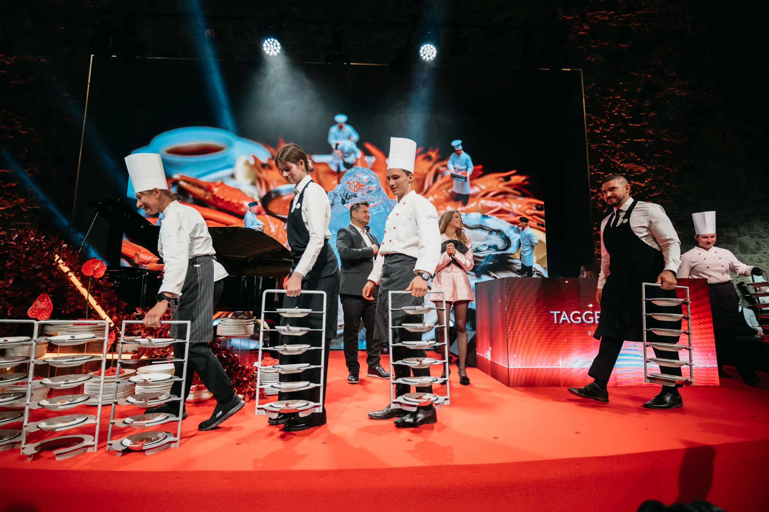 Jezeršek Catering feiert Expansion nach Österreich mit spektakulärem Abend auf Burg Taggenbrunn Kulinarik, Kultur und Vision