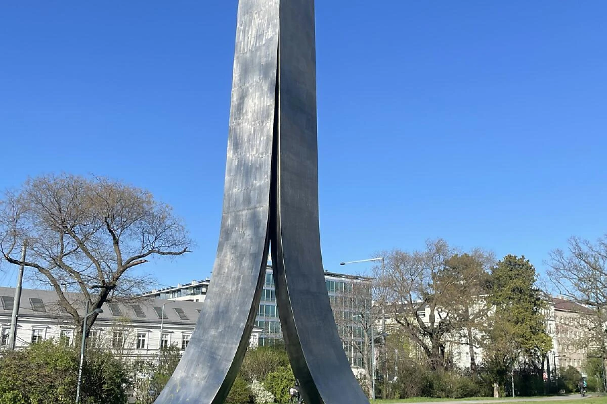 "Das Staatsgründungsdenkmal kennt kaum jemand."