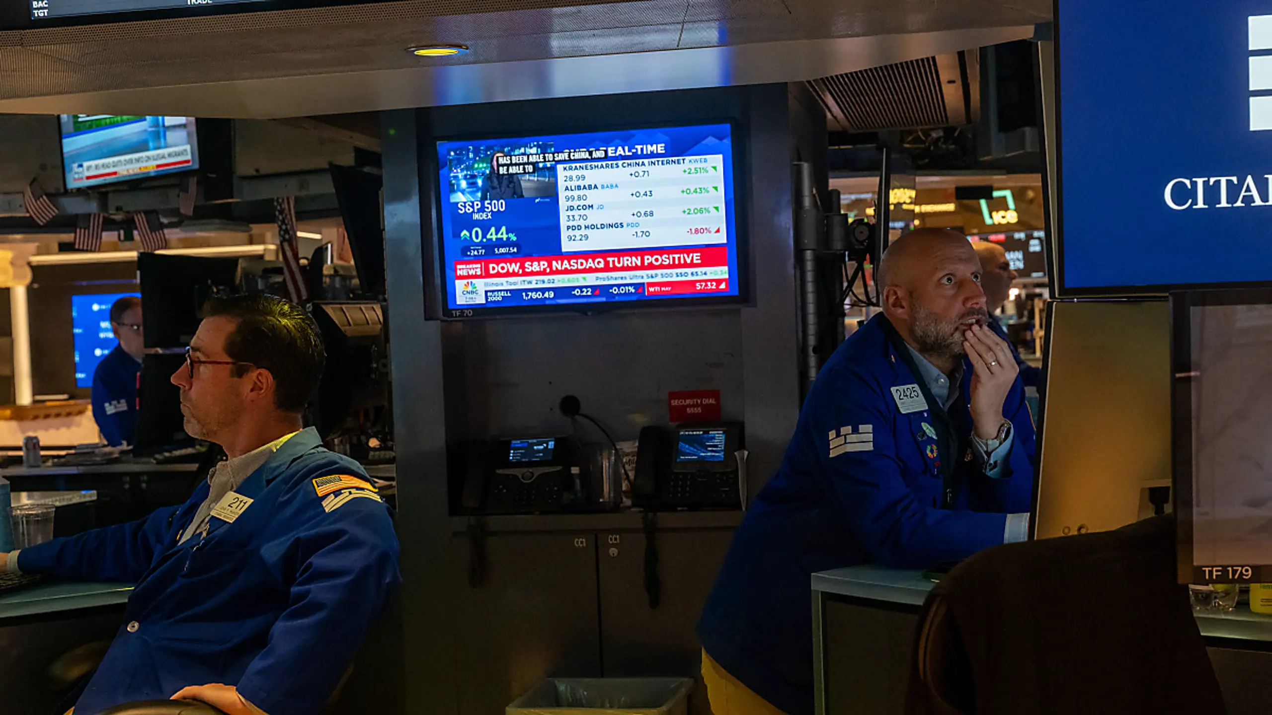 © GETTY IMAGES NORTH AMERICA, SPENCER PLATT, APA S&P mit bestem Handelstag seit 2008, Nasdaq Composite seit 2001