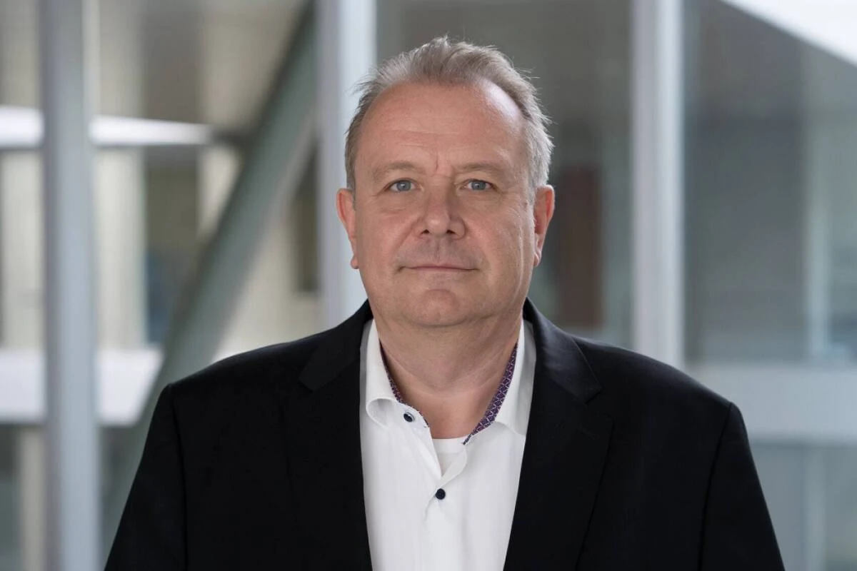 Hanreich war seit 2002 an der Hochschule Burgenland tätig