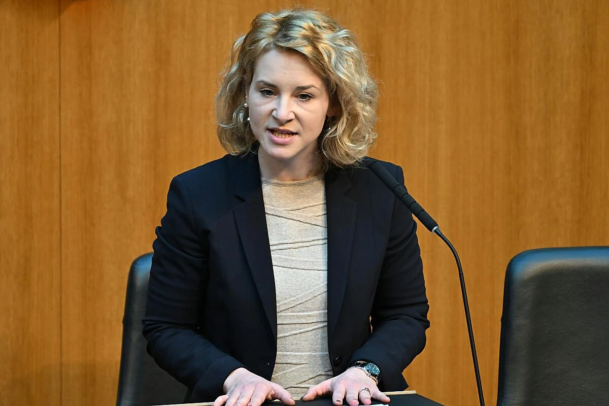 Wissenschaftsministerin kündigte neues Förderprogramm für "Students at Risk" an