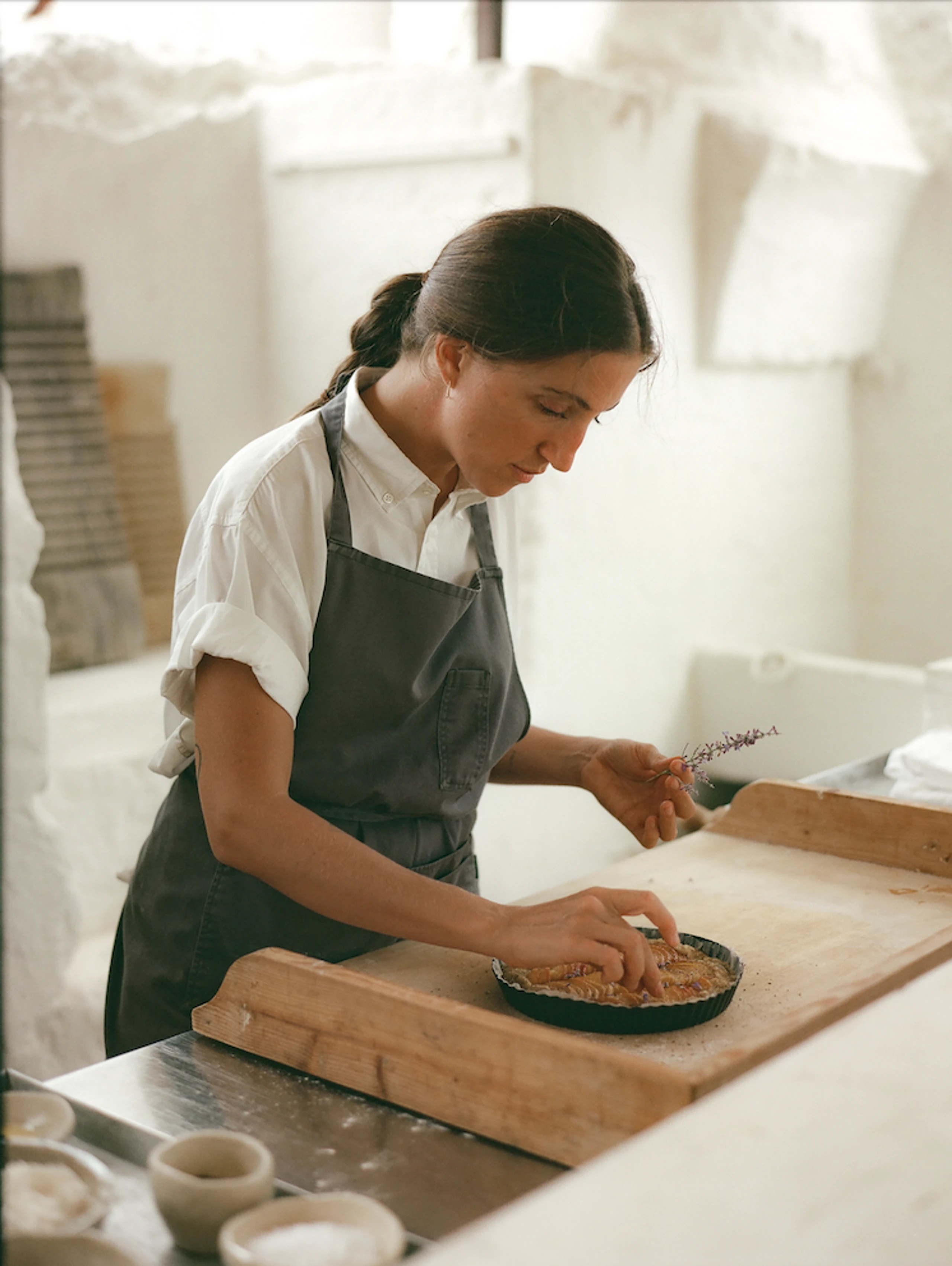 © Maureen M. Evans Blurred image background