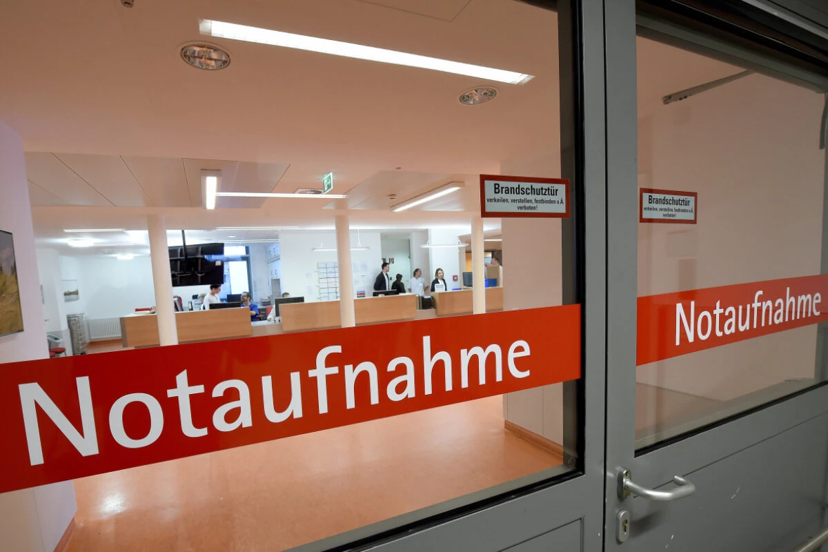 In den Krankenhäusern in Deutschland wurden im Jahr 2023 rund 12,4 Millionen ambulante Notfälle behandelt