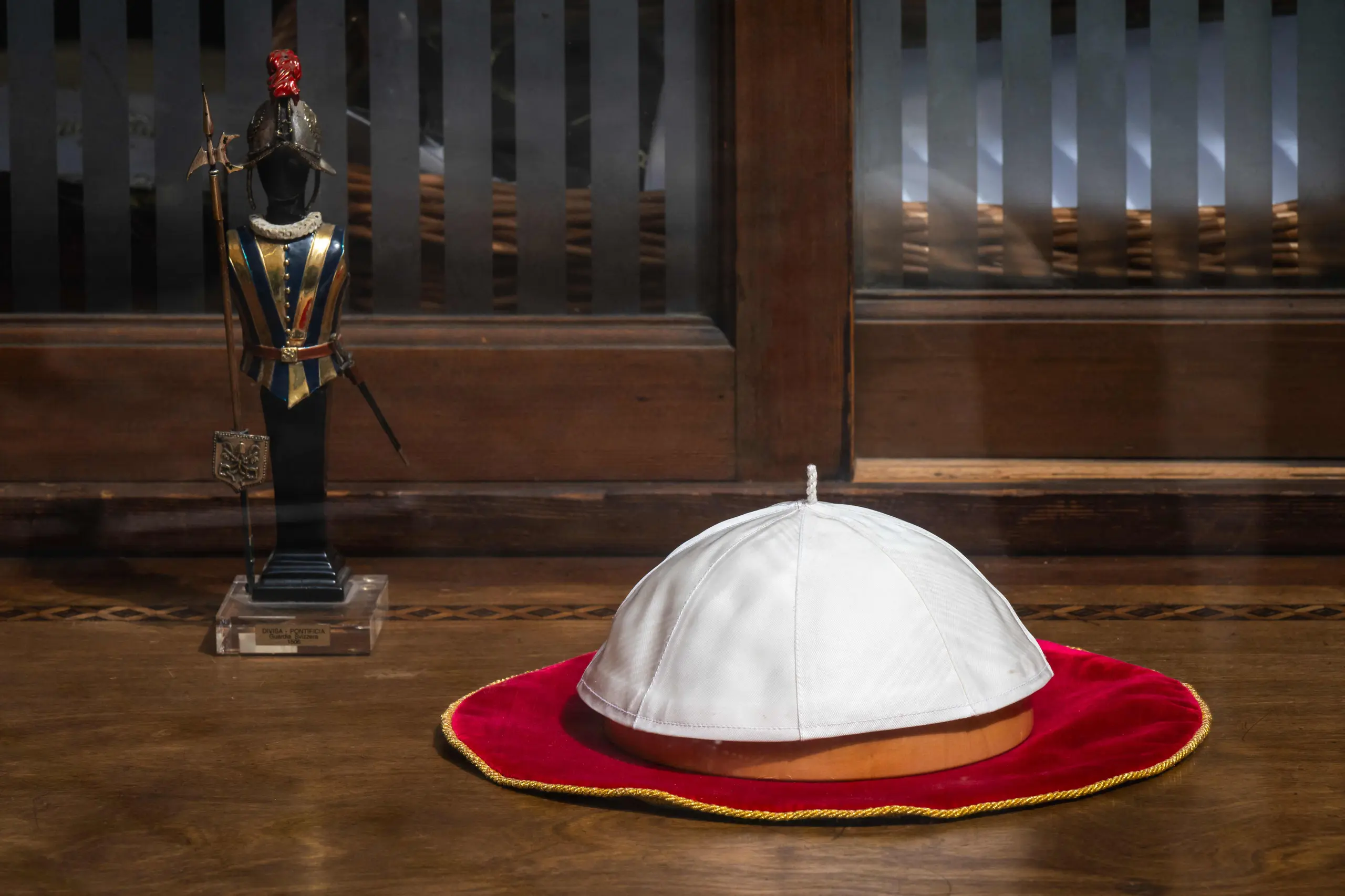 Des Papstes neue Kleider