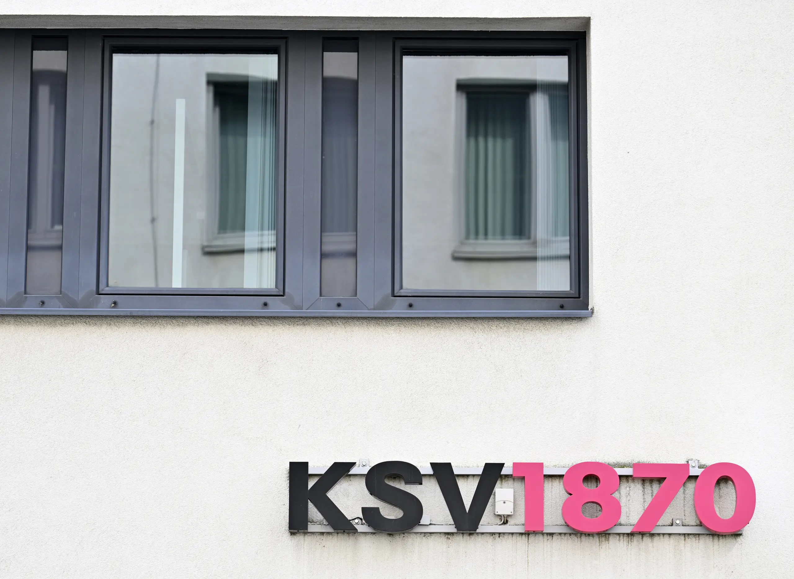 KSV-Umfrage: Ost-West-Gefälle bei Geschäftslage