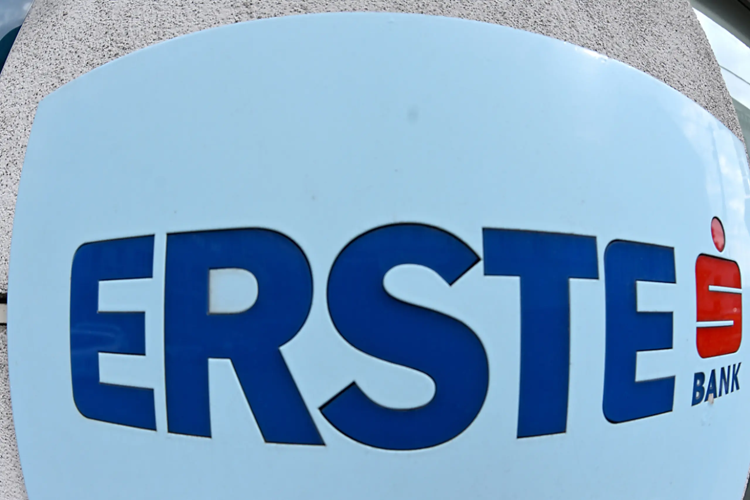Erste Group verdiente im 1. Quartal weniger