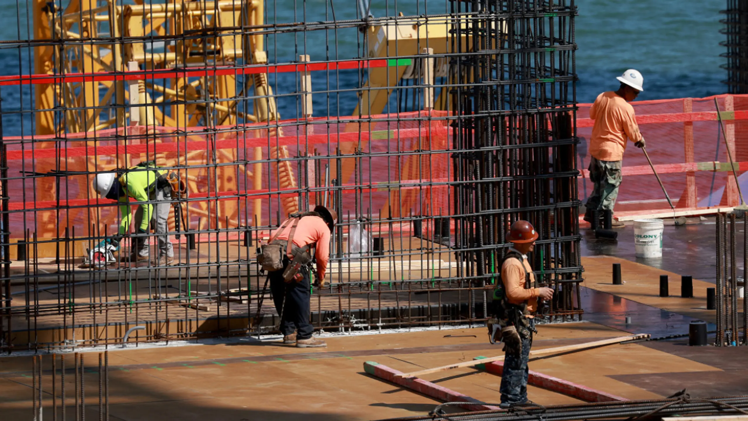 155.000 neue Jobs entstanden