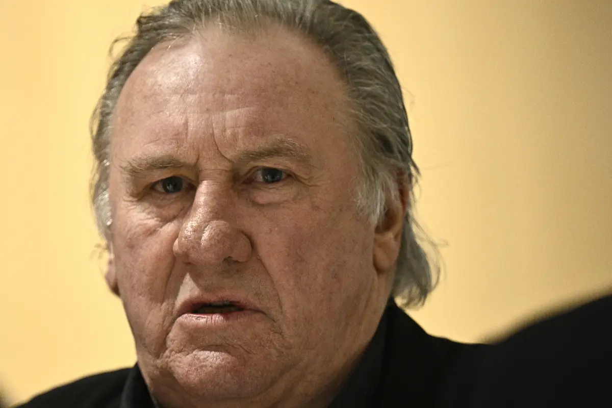 Gegen Depardieu läuft derzeit ein Prozess wegen sexueller Übergriffe