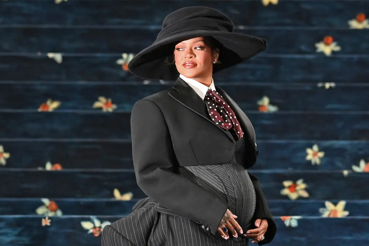 Outfit von Rihanna sorgte für Gesprächsstoff