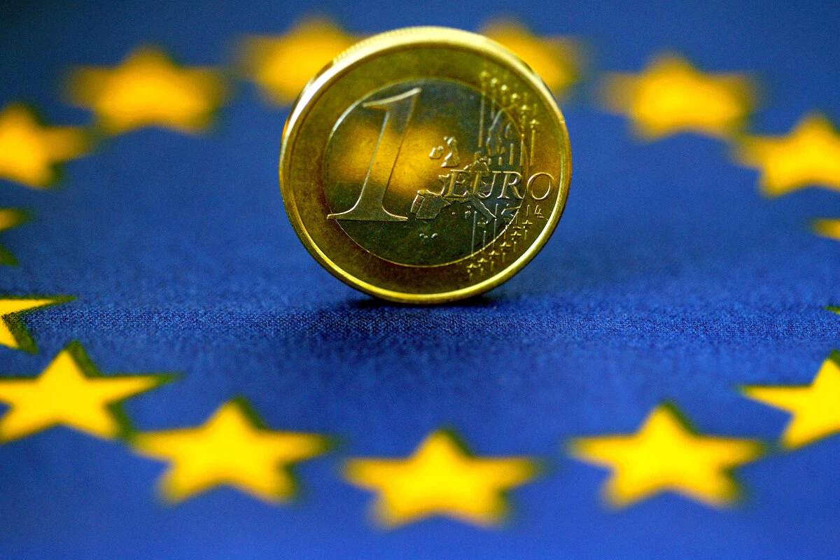 In der Industrie sanken sie im März im Monatsvergleich um 1,6 %.