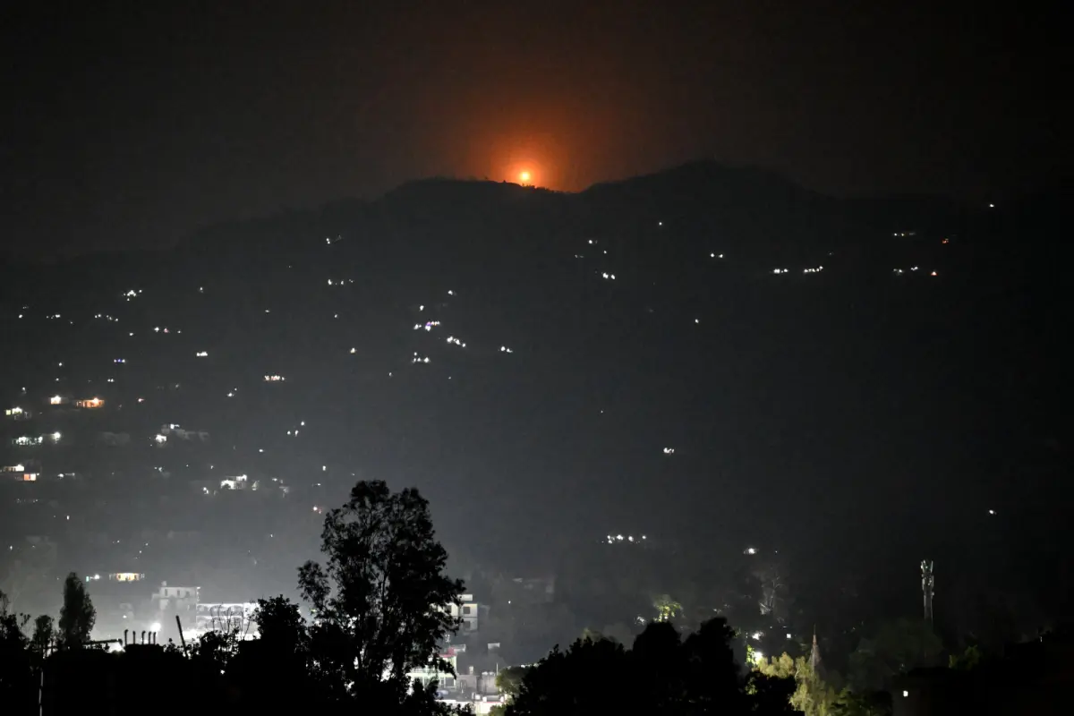 Mehrere Explosionen zu hören