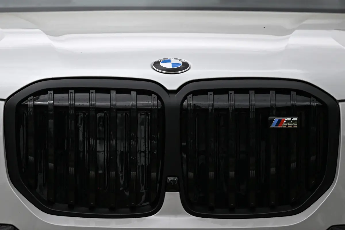BMW hält an Prognose für 2025 fest