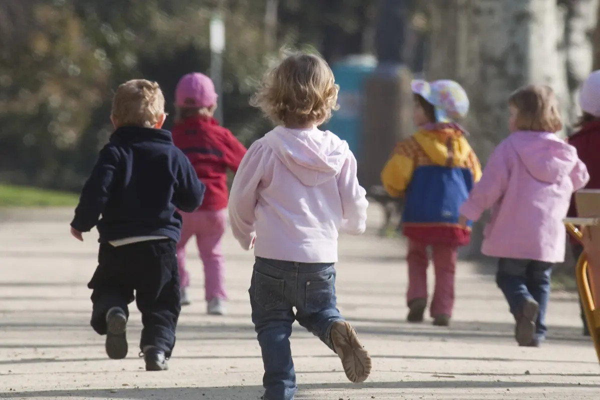 Die Zahl der Kinder, die eine Krabbelstube besuchen, ist gegenüber dem Vorjahr um 606 auf 8.653 gestiegen