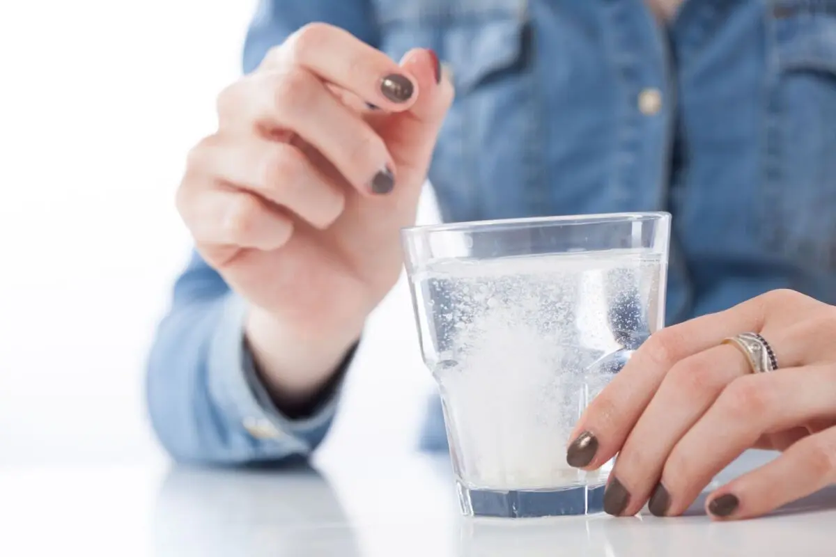 Brausetabletten enthalten in der Regel ziemlich viel Salz