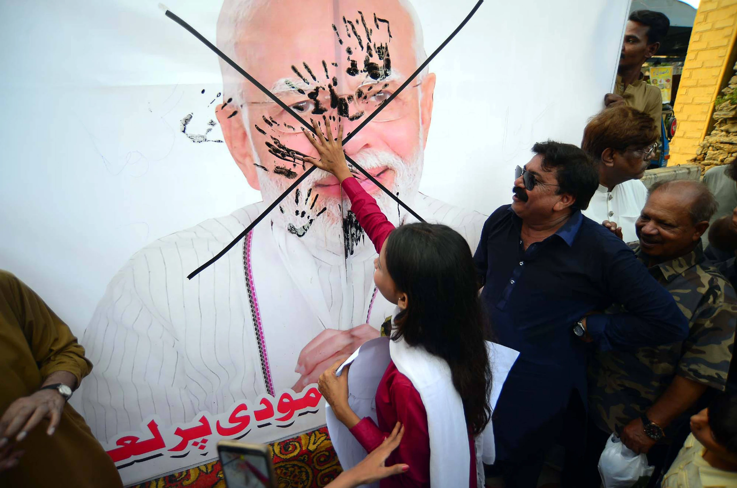 © IMAGO / Newscom World Blurred image background