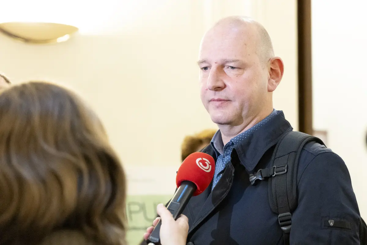 Quin warnt vor Aufkündigen der Sozialpartnerschaft