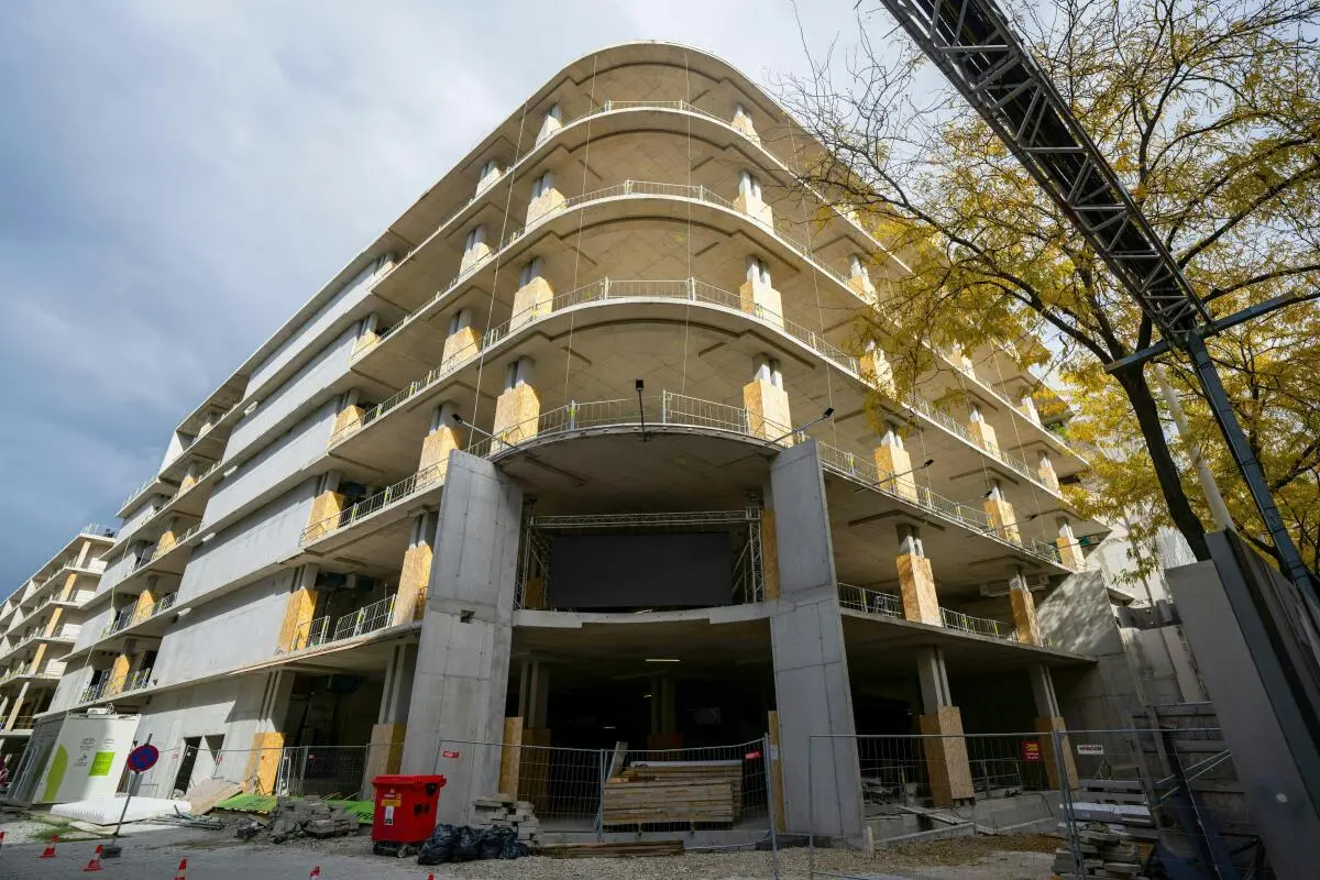 Noch steht der Rohbau still