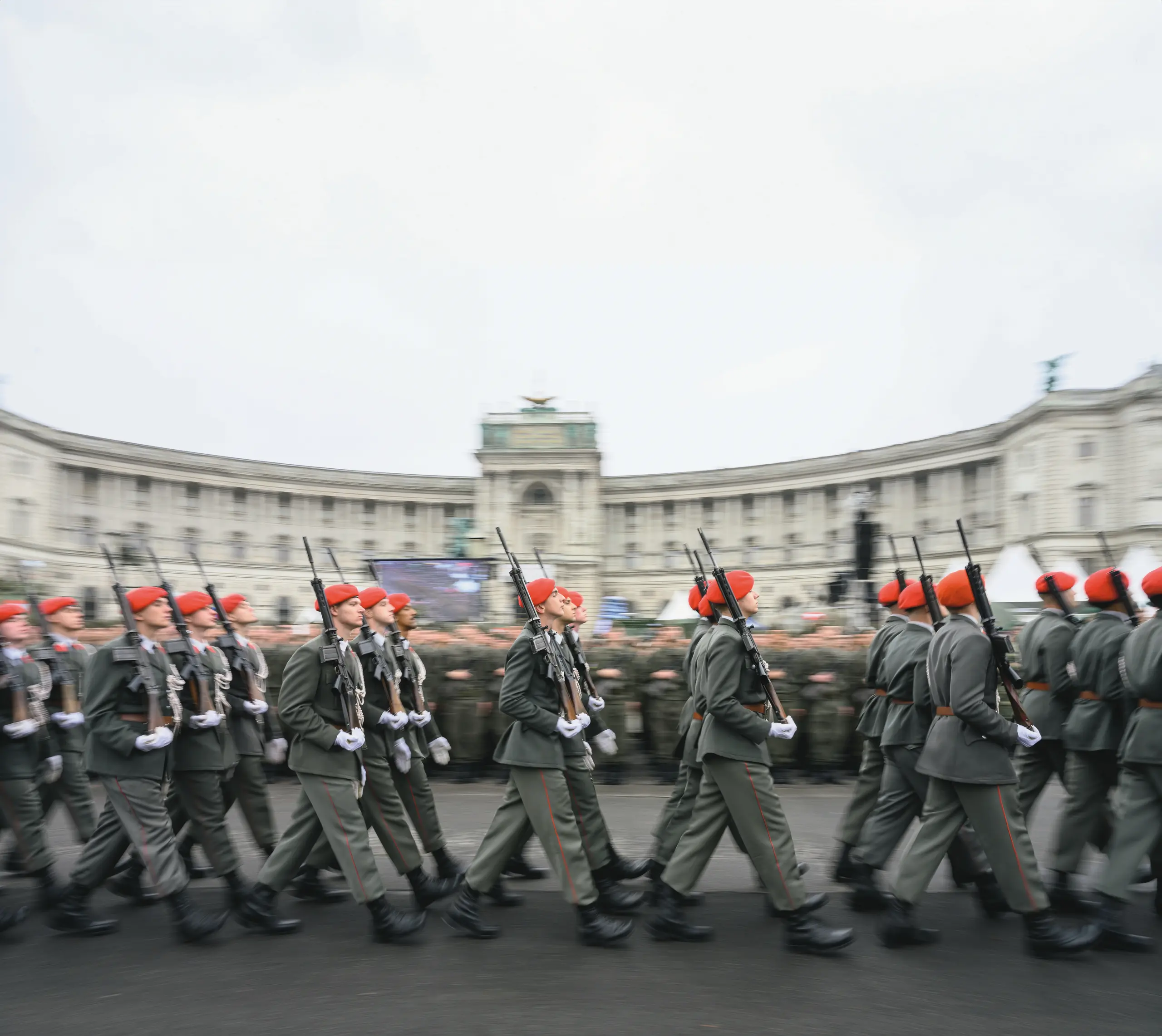 © MAX SLOVENCIK / APA / picturedesk.com Blurred image background