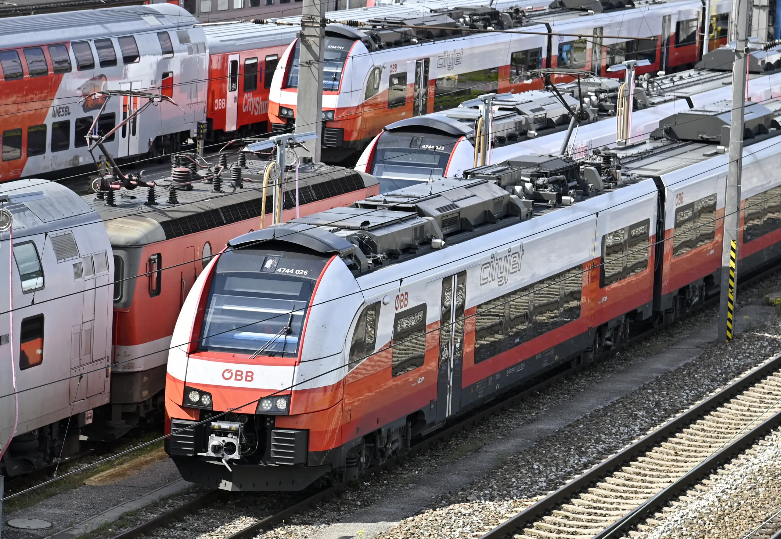 Schienenverkehr: Mehrkosten statt Einsparungen