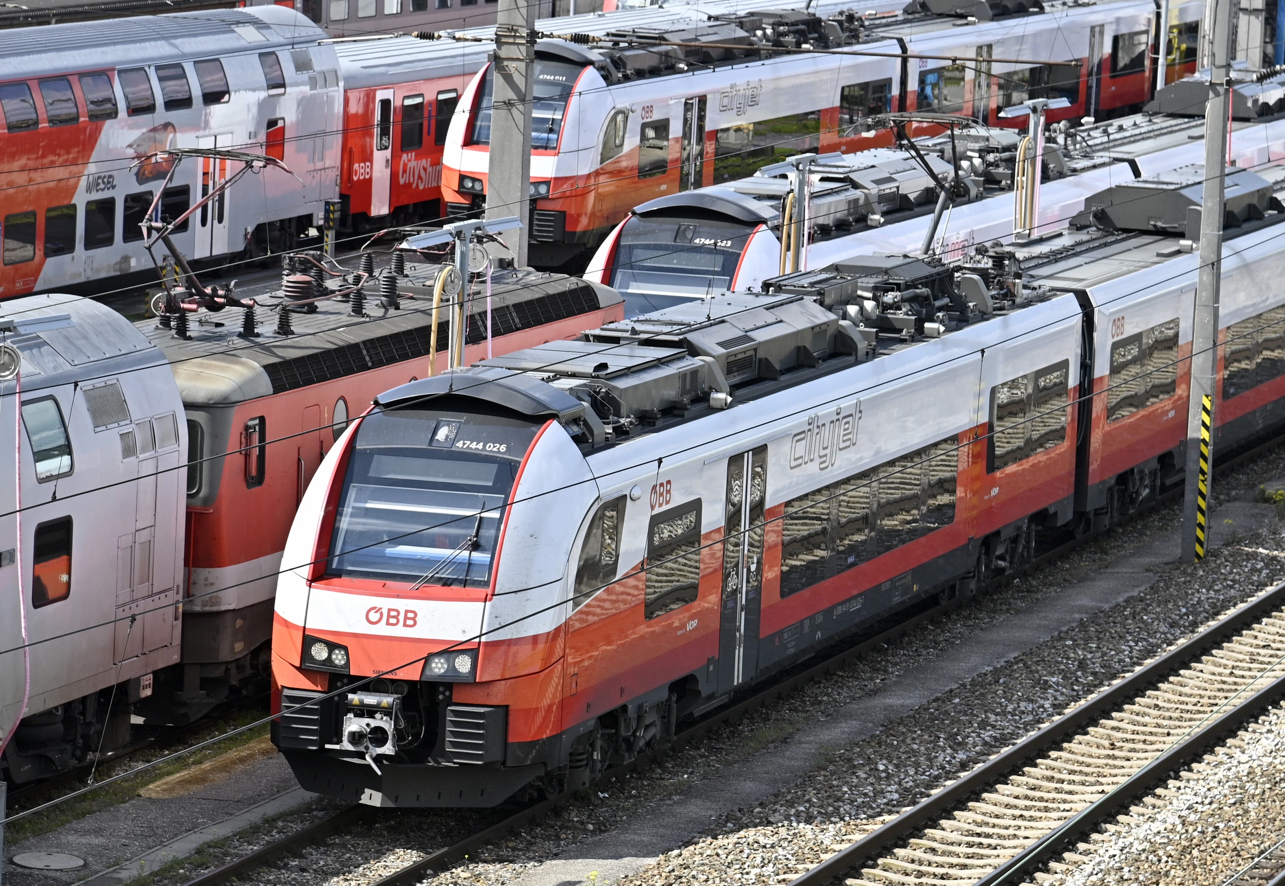 Schienenverkehr: Mehrkosten statt Einsparungen