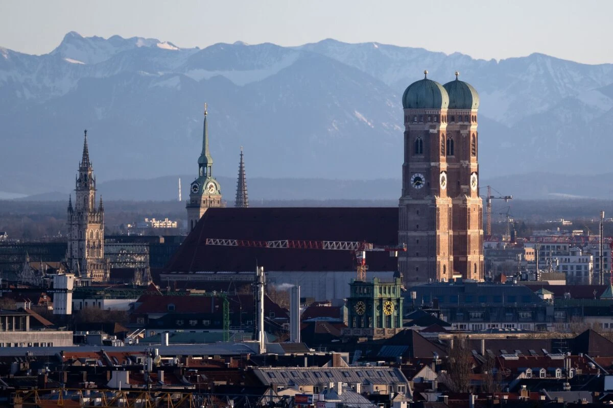 ++ ARCHIVBILD ++ 391 Städte lassen sich von München aus ohne Umstieg erreichen