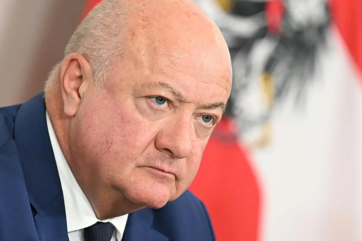 Stocker bei EPG-Gipfel in Tirana