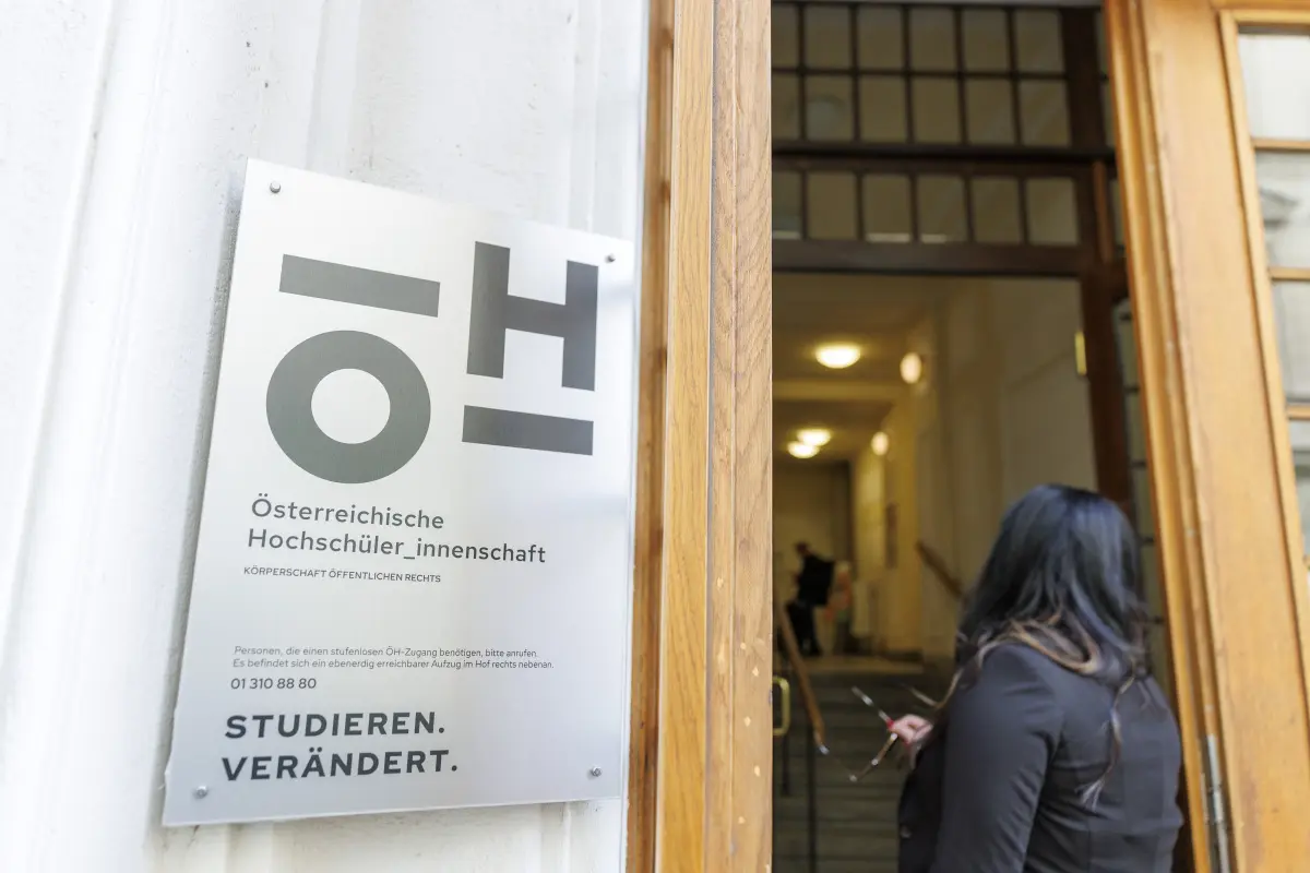 Bei den Donnerstagabend beendeten Wahlen erreichte der VSStÖ 30 Prozent (plus vier Prozentpunkte) und 18 Mandate (plus drei)