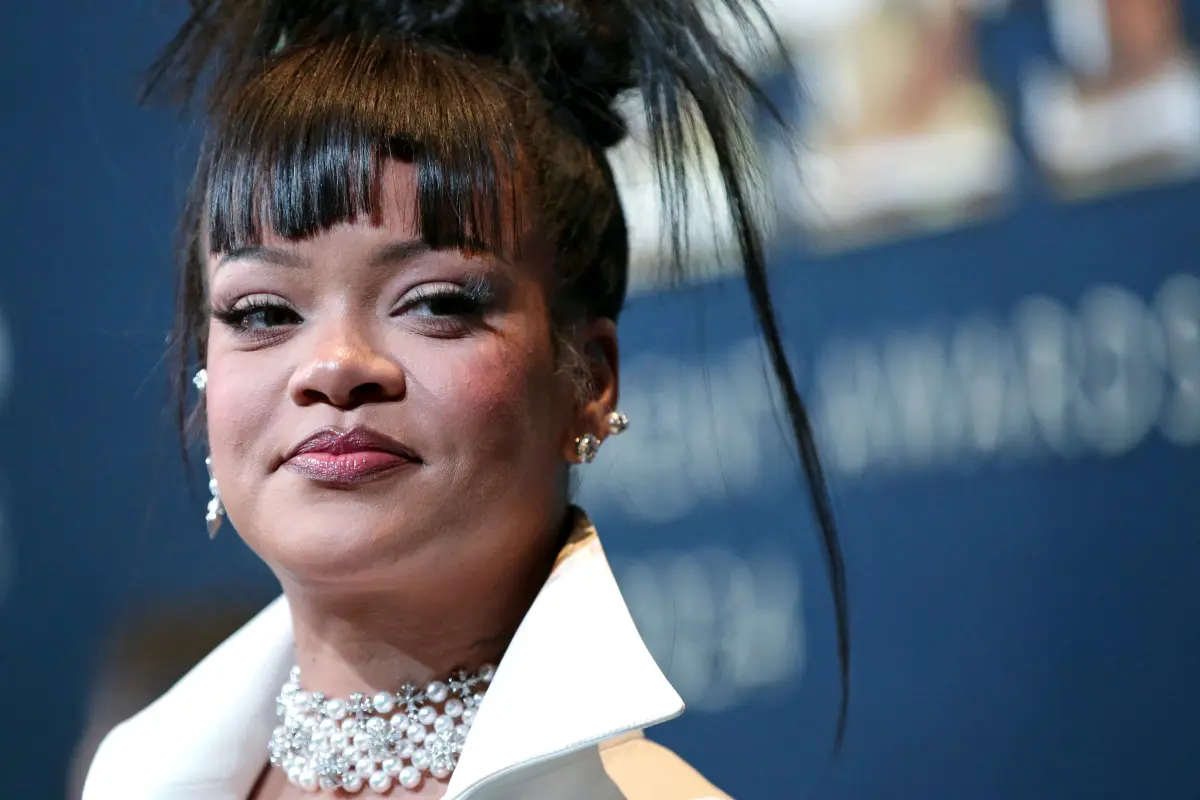 Rihanna, noch unanimiert