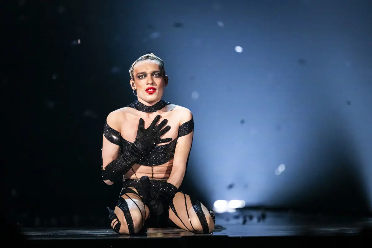 Nemo mit Strass und Pathos bei "Unexplainable"