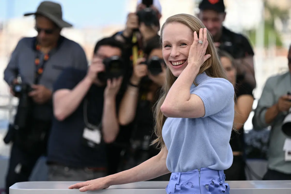 Susanne Wuest auf "eigenem Planeten" namens Cannes