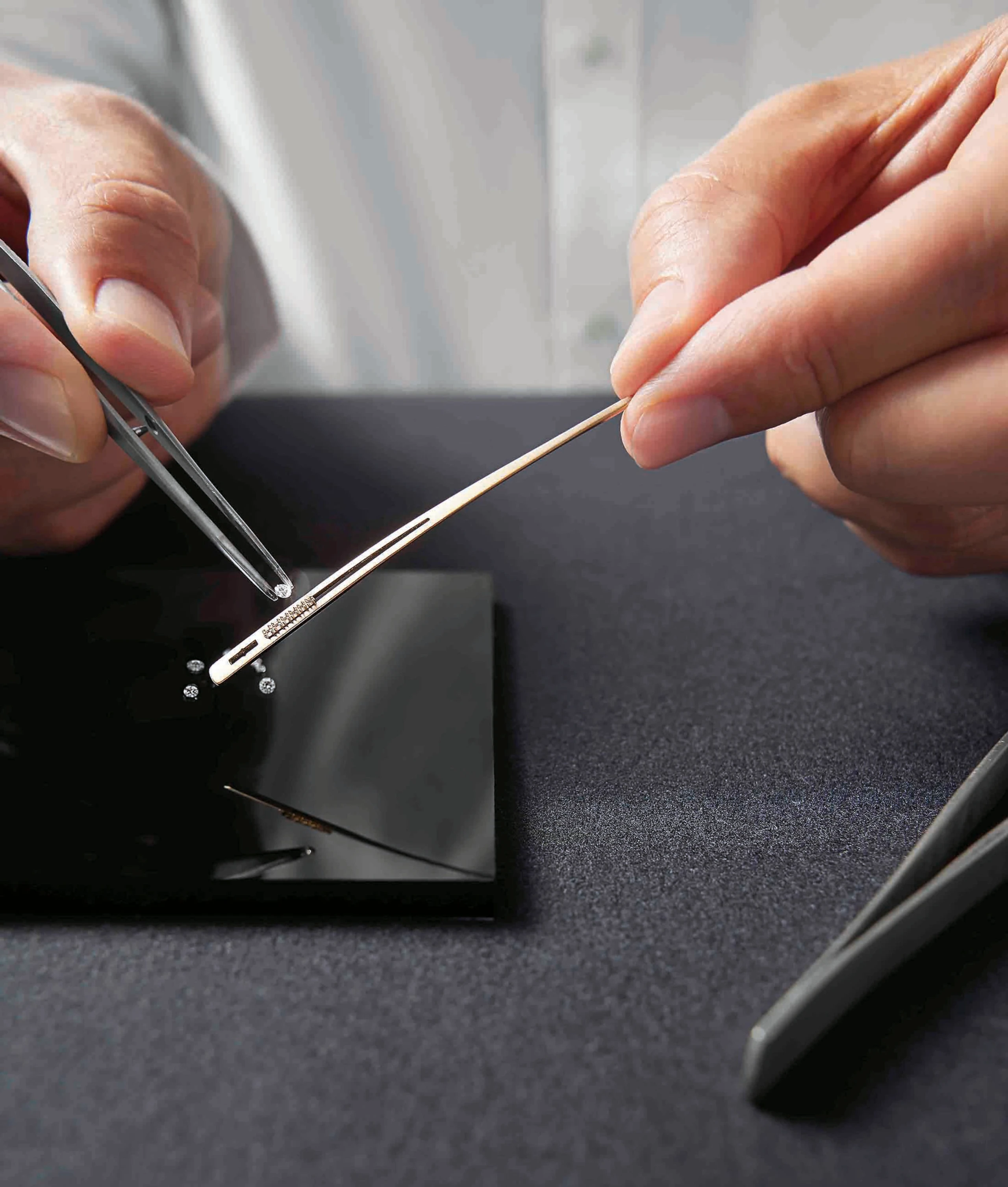 © Silhouette Blurred image background