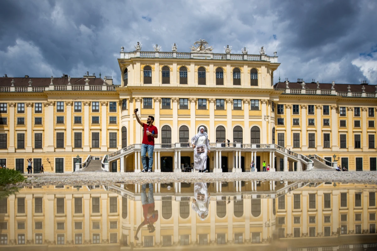 Schönbrunn steht im September im Zeichen des Pferdesports