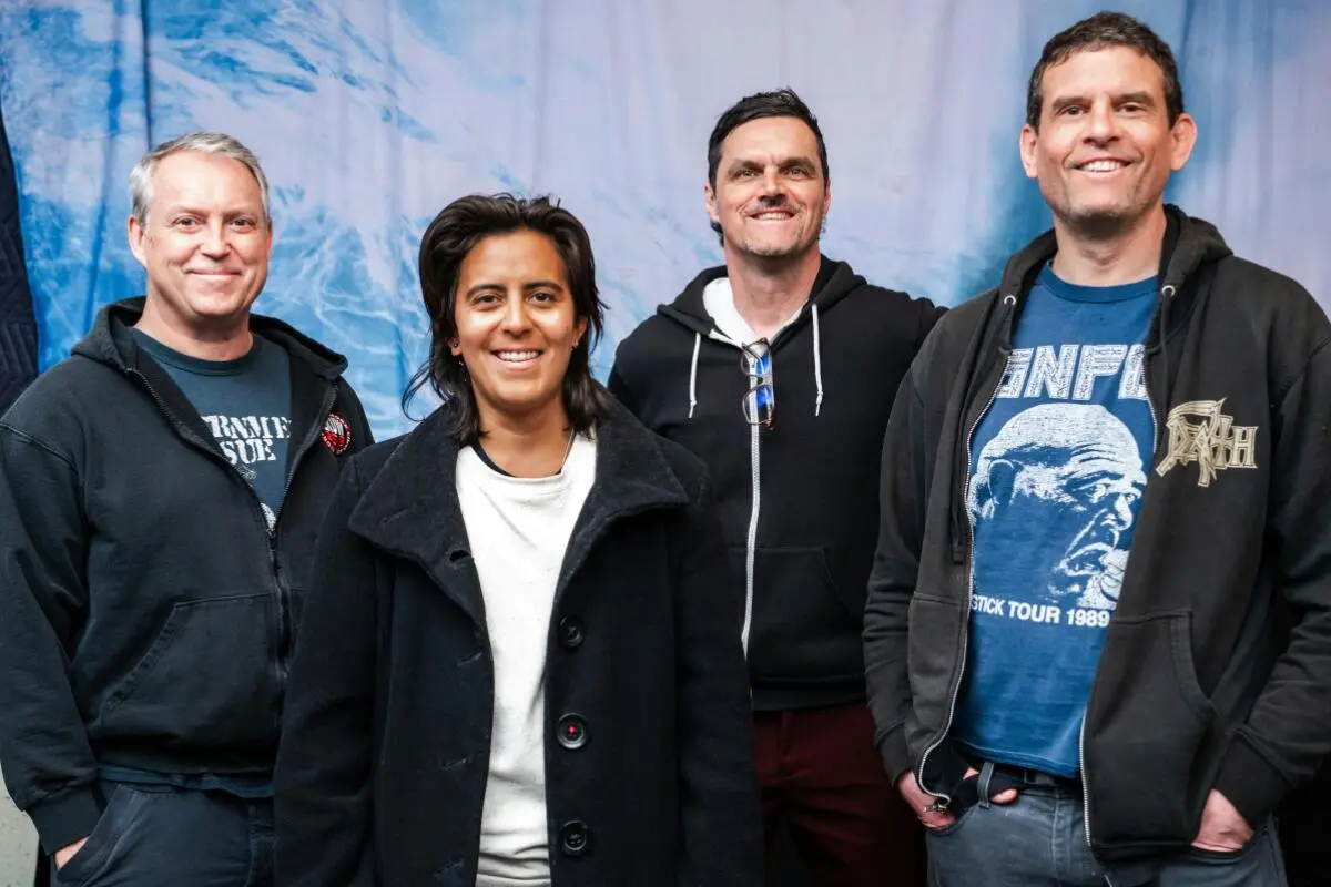 Das Quartett legt nach wie vor den Finger in die Wunde