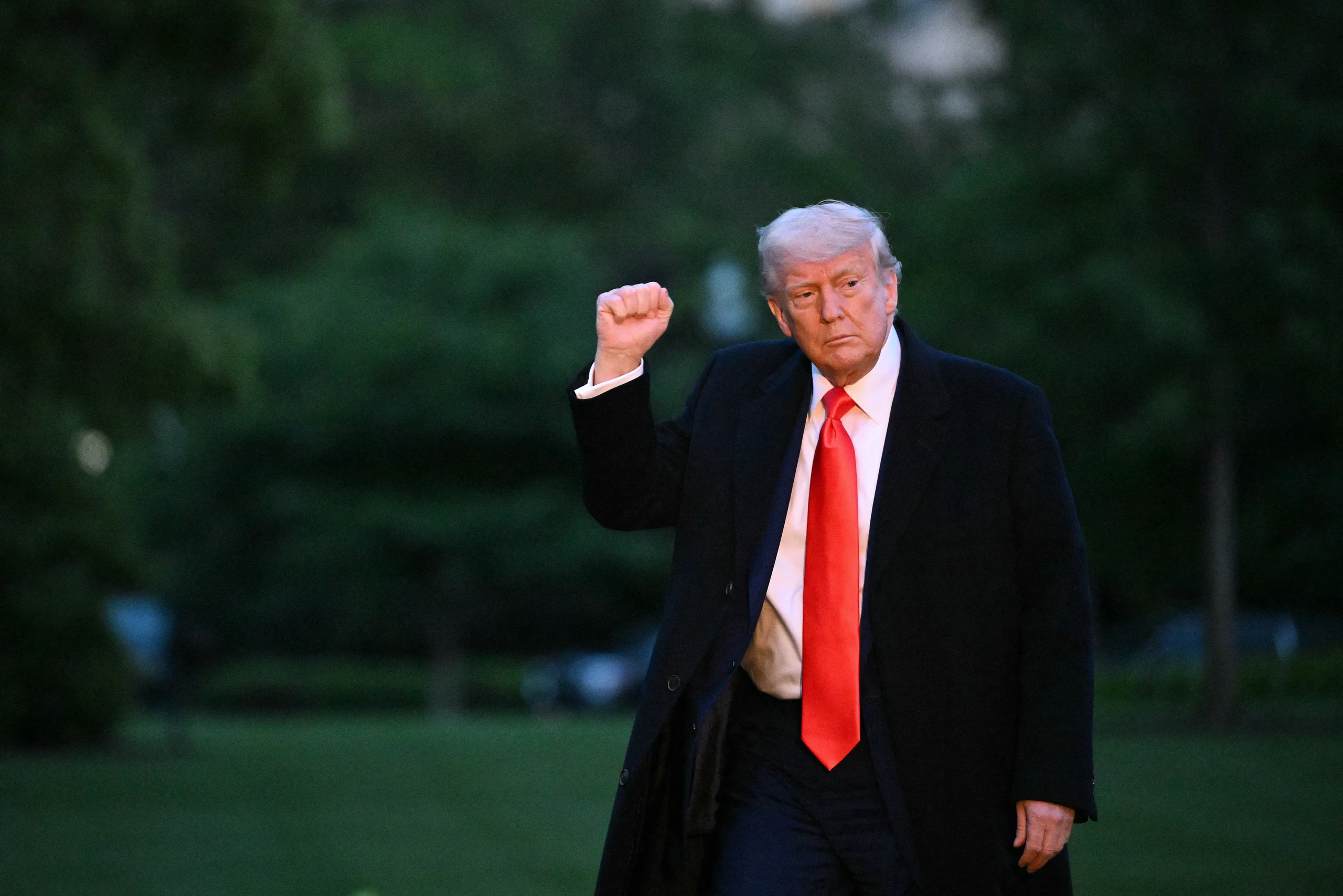 Trump rudert bei 50-Prozent-Zoll auf EU-Waren wieder zurück