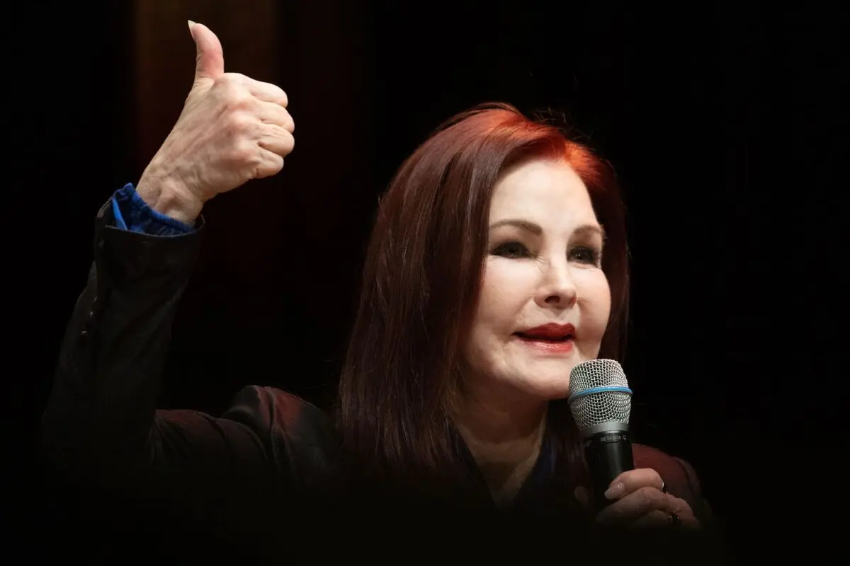 Priscilla Presley profitiert vom noch immer anhaltenden Elvis-Kult