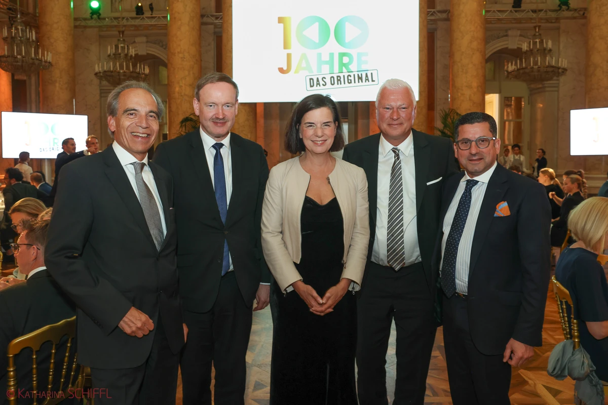 100 Jahre Markenartikelverband: Gala in der Wiener Hofburg würdigt wirtschaftliche Bedeutung der Markenindustrie