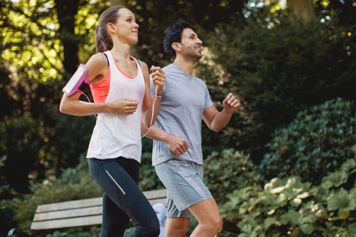 Bei Hitzewarnungen sollte man das Training in die Früh verlegen