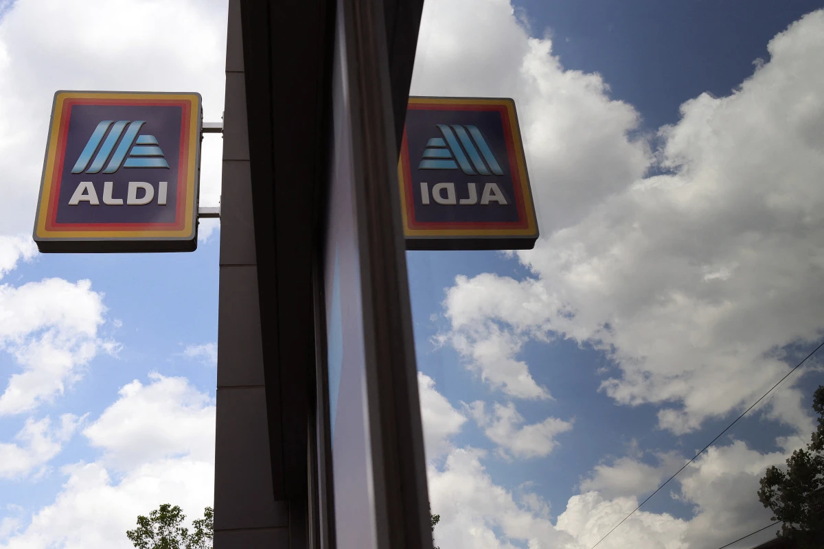 Bei Aldi bahnt sich ein Zusammenschluss unter eine Holding an