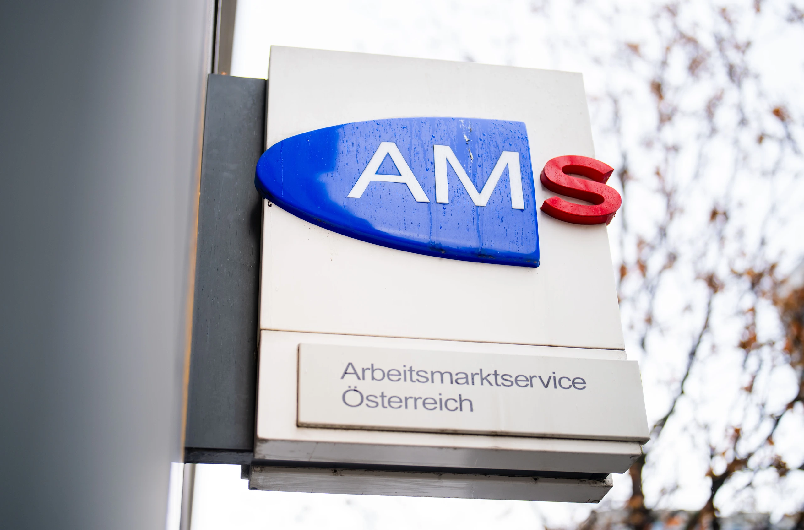 Arbeitslosigkeit im August um 4,2 % gestiegen