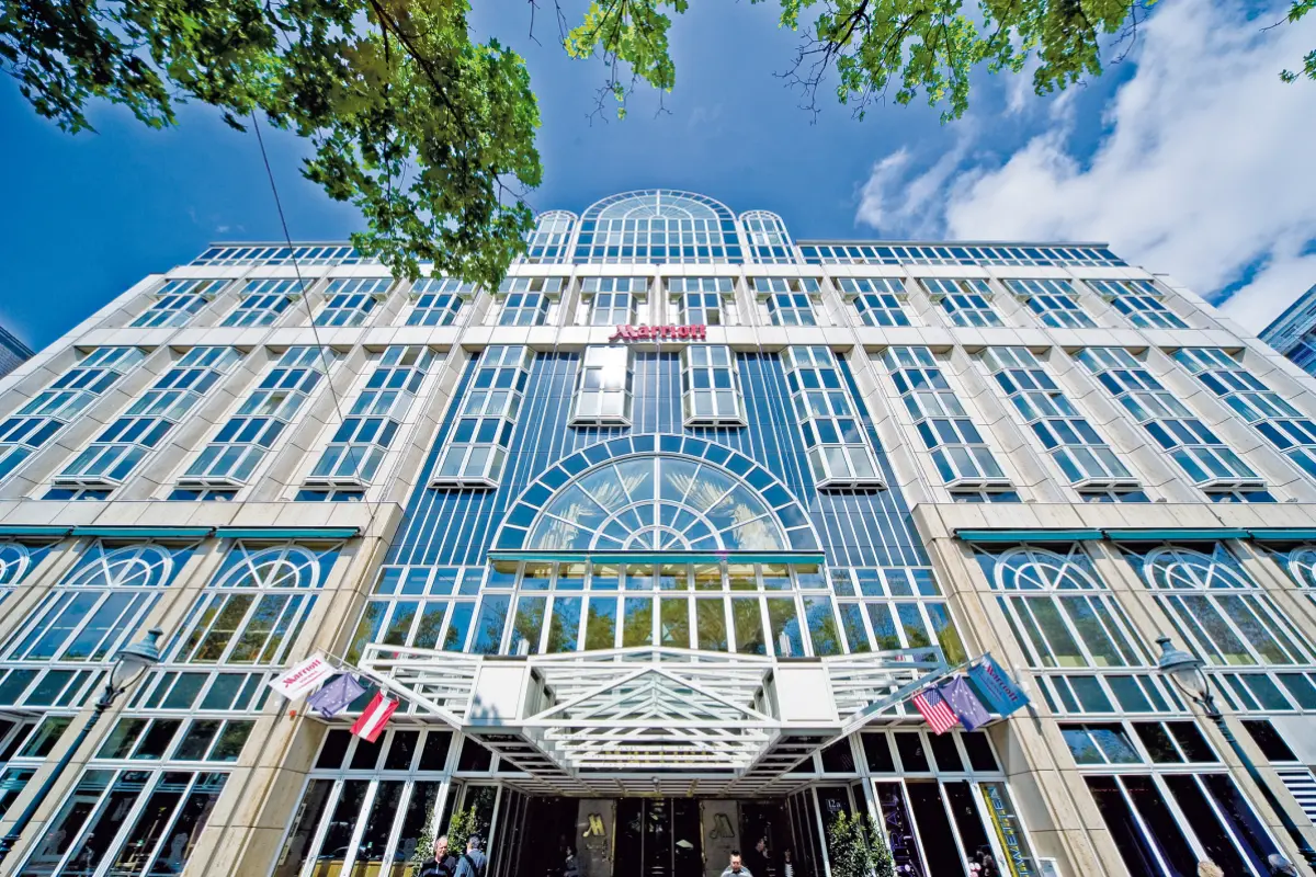 Kaufpreis mehr als 100 Millionen Euro